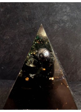 Пирамида оргонит за защита на дома с Оникс, Морион и син Слънчев камък Ultimate Protection размер XL