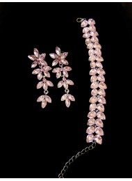 Комплект бижута за абитуриентка - гривна и обици за бал с розови кристали