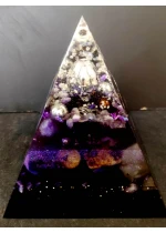 Масивна оргонит пирамида за защита и късмет Magic Power XXXXL