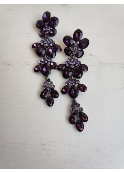 Нежни висящи обици с флорални мотиви в лилаво модел Amethyst Flowers